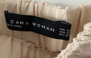 Falda mini plumas Zara