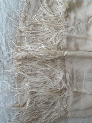 Falda mini plumas Zara
