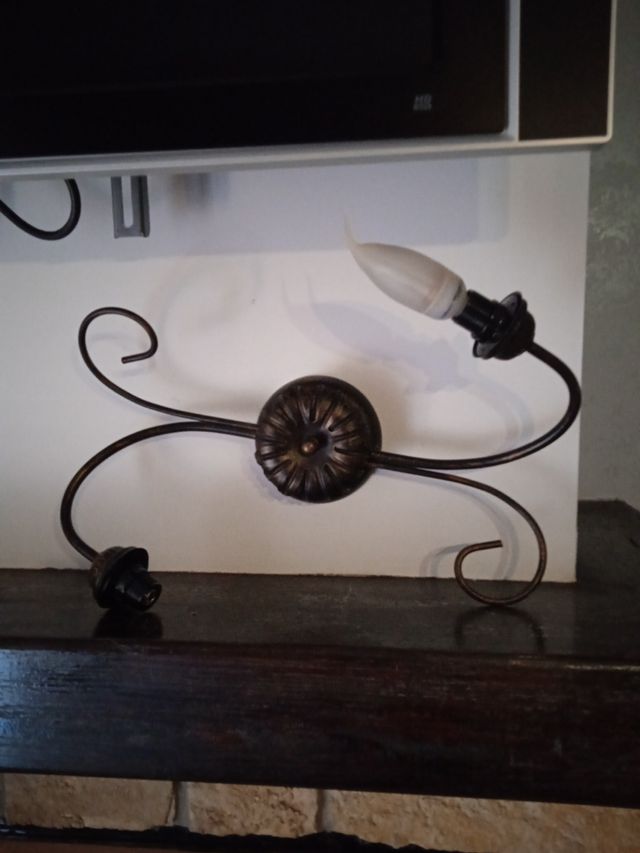 lampadario in ferro battuto