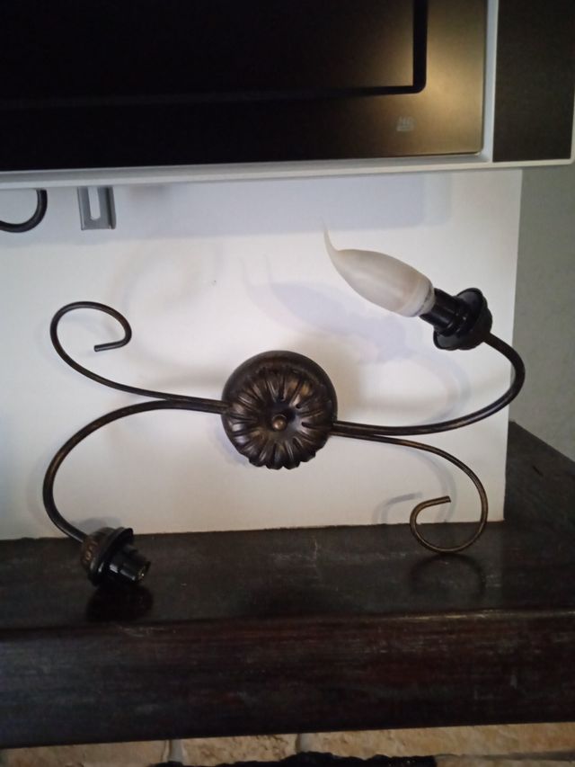 lampadario in ferro battuto