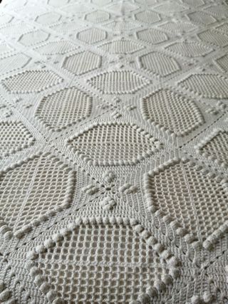 2 COLCHAS GANCHILLO HECHAS A MANO