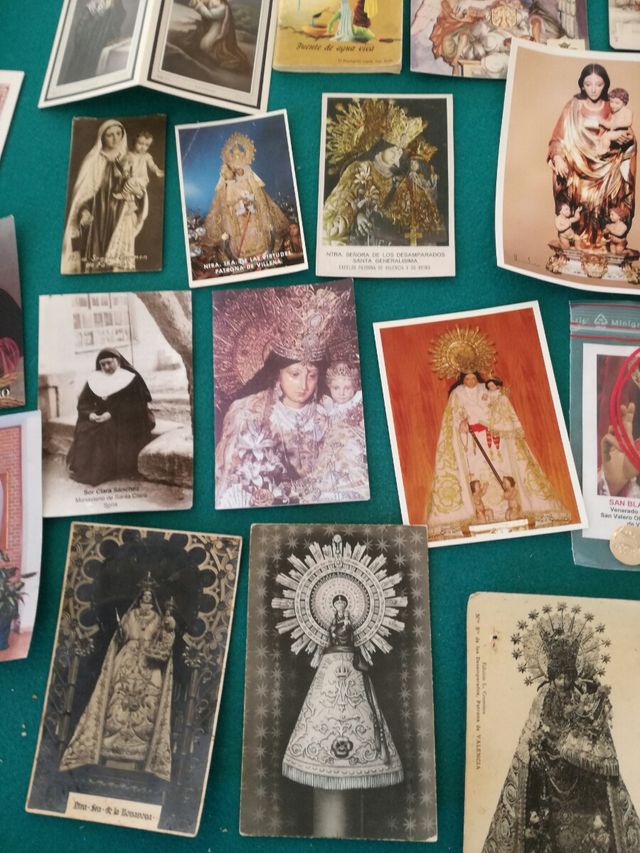 Lote 28 Postales y estampas religiosas