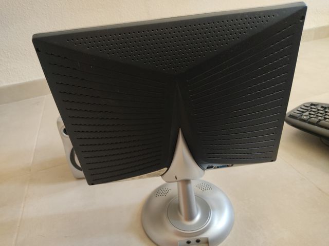 monitor ordenador airis