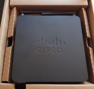 Router Cisco RV180W