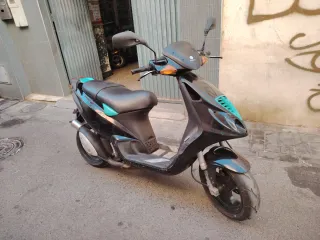 moto piaggo Enerlli de freno disco a lante y atrá