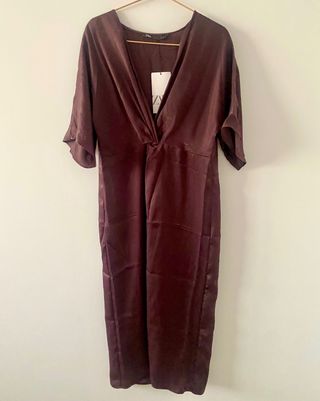 Vestido nudo midi Zara
