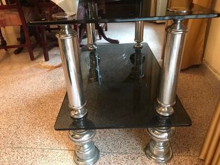 Mesa cristal televisión