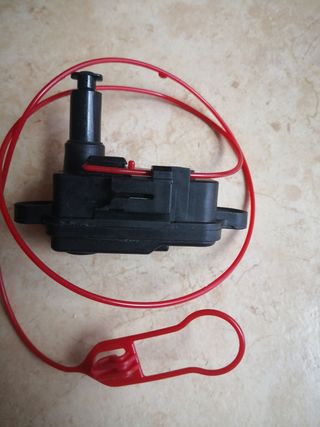 Recambio motor tapa combustible audi volkswagen