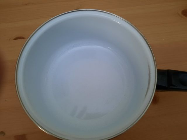 Olla y cazo porcelana blanca San Ignacio