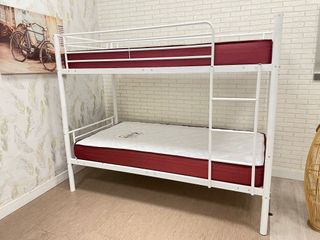 LITERA DE METAL CON COLCHONES NUEVOS