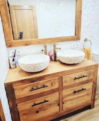 Mueble de Baño madera maciza estilo colonial
