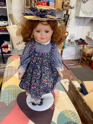Muńeca para decoración 40cm ,nueva 7 euros