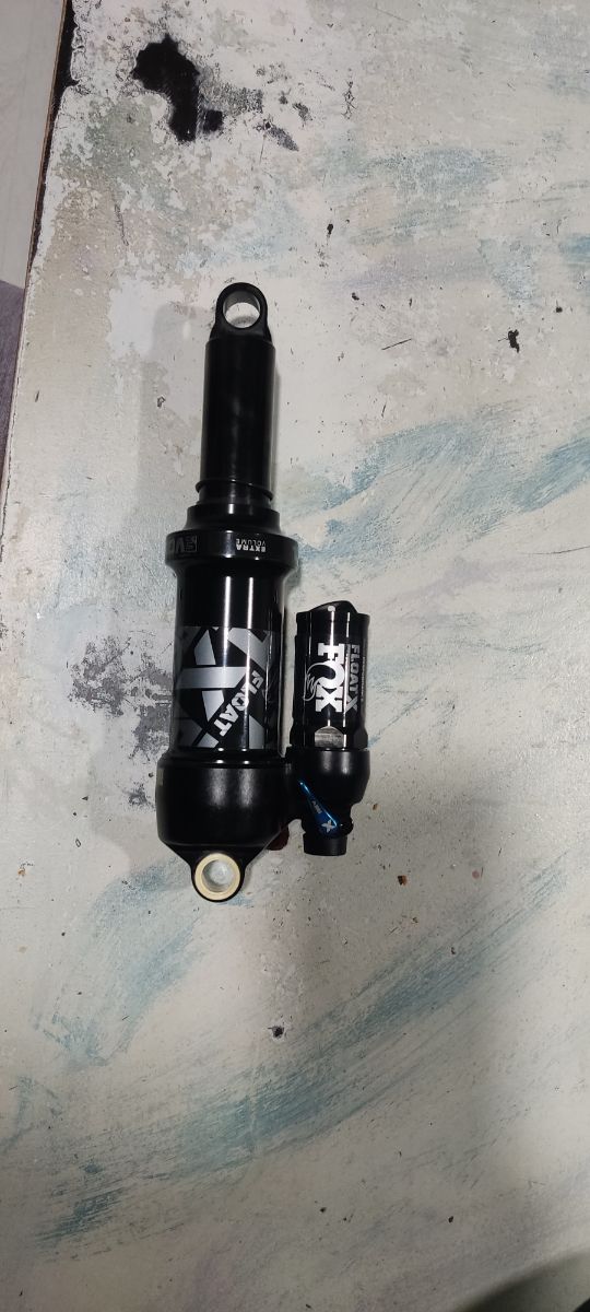 amortiguador Fox float x performance