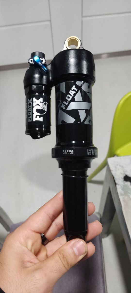 amortiguador Fox float x performance
