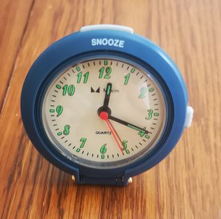 reloj despertador 