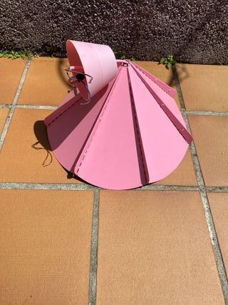 LÁMPARA COLGANTE METÁLICA ROSA