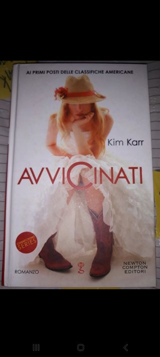 Avvicinati di Kim Karr