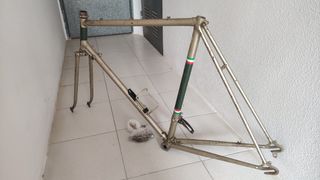 Cuadro Bicicleta Zeus y Accesorios.