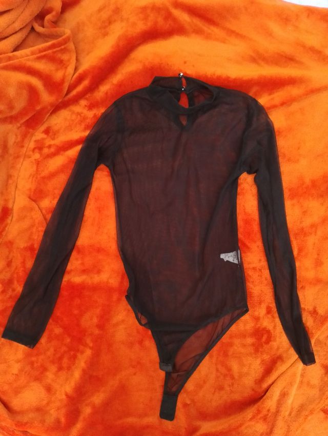 body transparente y bralette