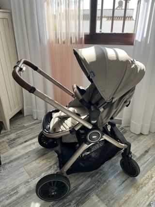 Vendo carro bebe marca chicco