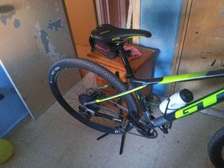 bicicleta gt sazkar