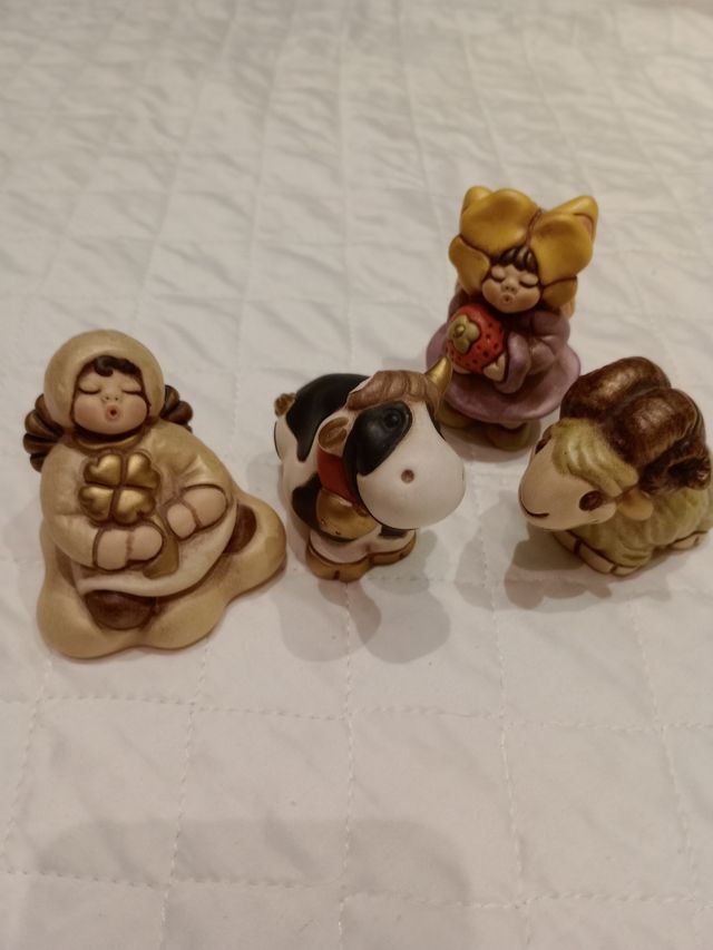 Lotto di quattro articoli thun