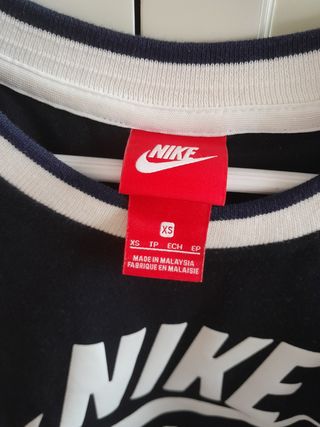 Camiseta deporte negra Nike