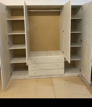 Armarios 4 puertas Nuevos 2X2M