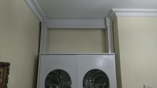 Libreria salón con TV articulada