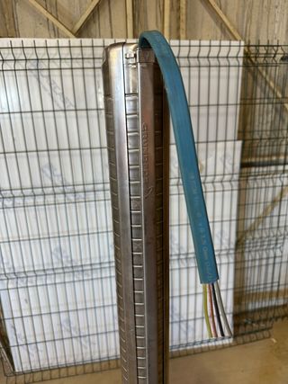 Bomba sumergible Grundfos 2,2 kW - 3 CV - pozos