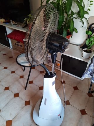 Ventilador de aire con agua