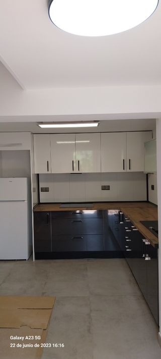 montador de cocinas y muebles empotrados,y puertas