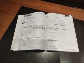 Cuadernillo de francés.