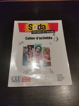 Cuadernillo de francés.