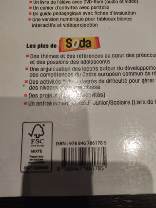 Cuadernillo de francés.