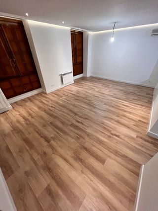 Laminate Flooring - Tarima flotante