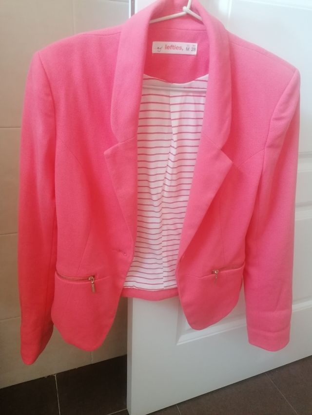 Chaqueta primavera verano color coral T. M