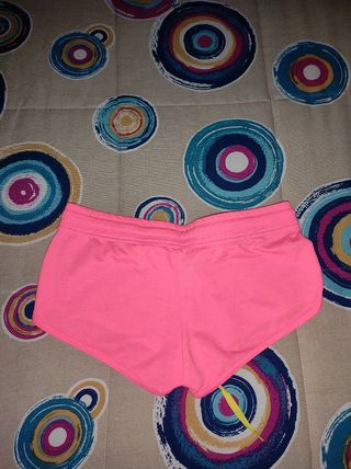 Pantalones cortos