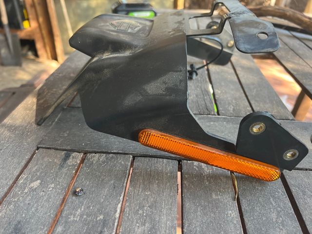 Soporte matrícula original Harley Davidson 