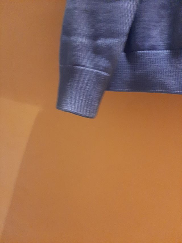 Jersey colegio stella maris talla6