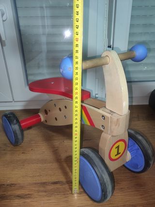correpasillos de madera