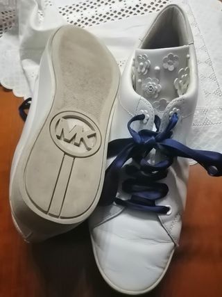 bambas Michael kros 