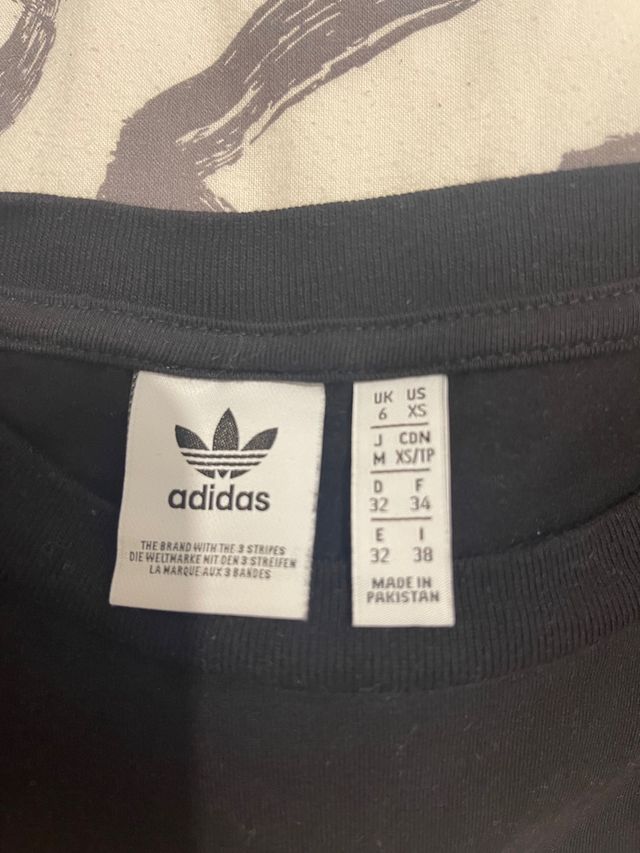 Vestido Adidas rosa y negro