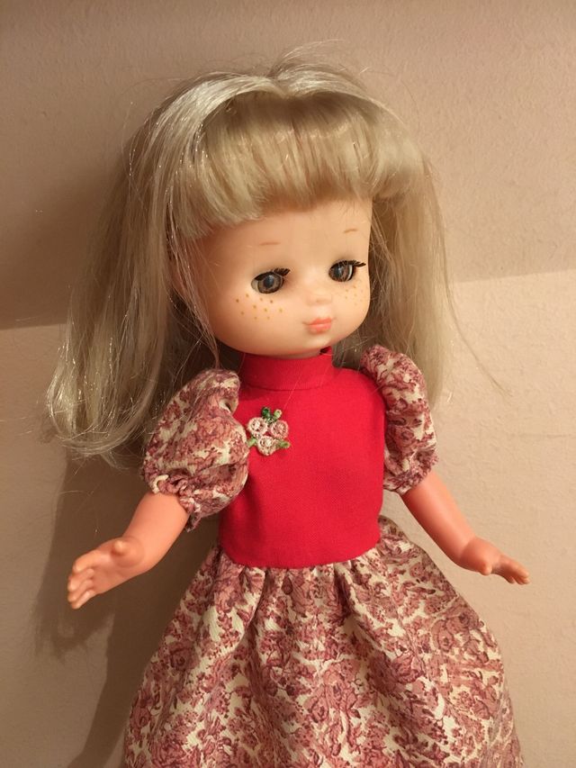Muñeca Lesly 1976