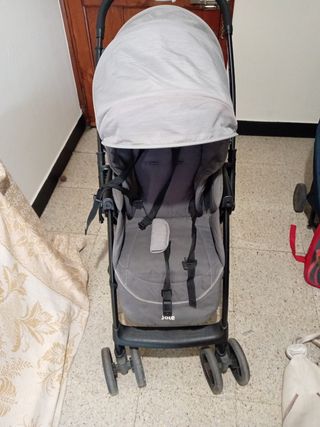 sill de paseo joie  asi nueva