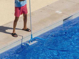 mantenimiento de piscinas y jardín