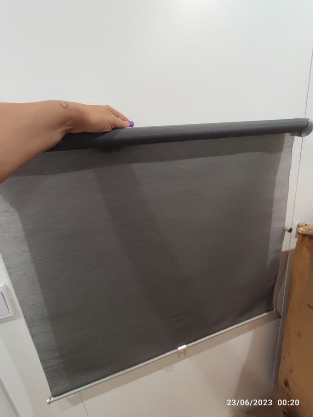 estor gris oscuro 84cm