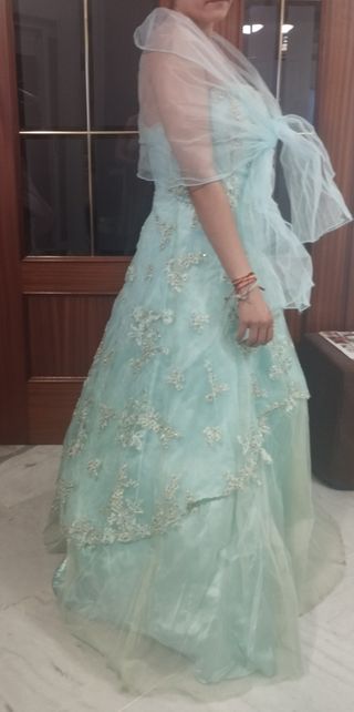 Vestido de fiesta de tul bordado talla XL