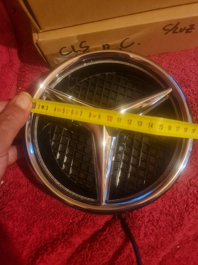 Estrella Parrilla Rejilla Mercedes A ESTRENAR