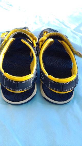 Sandalias timberland n.32 y 34